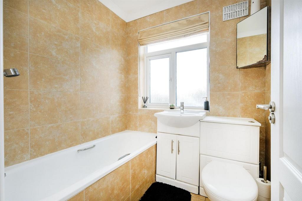 45, Burnham Road resized.jpg