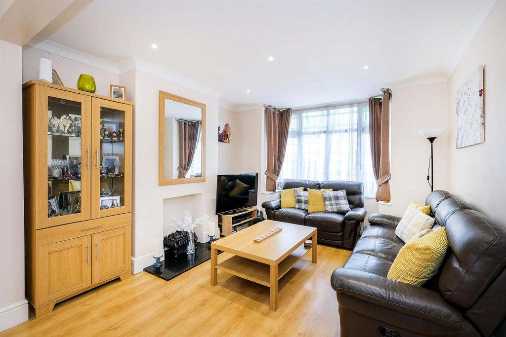 45, Burnham Road-10 resized.jpg