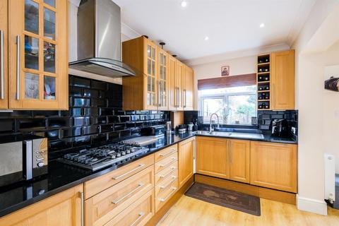 45 Burnham Road, London, E4 8PD