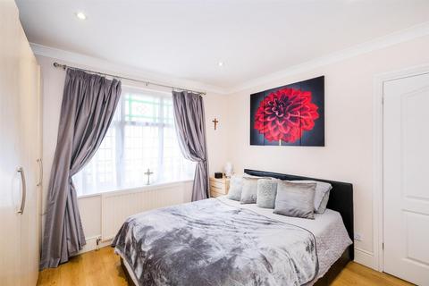 45 Burnham Road, London, E4 8PD