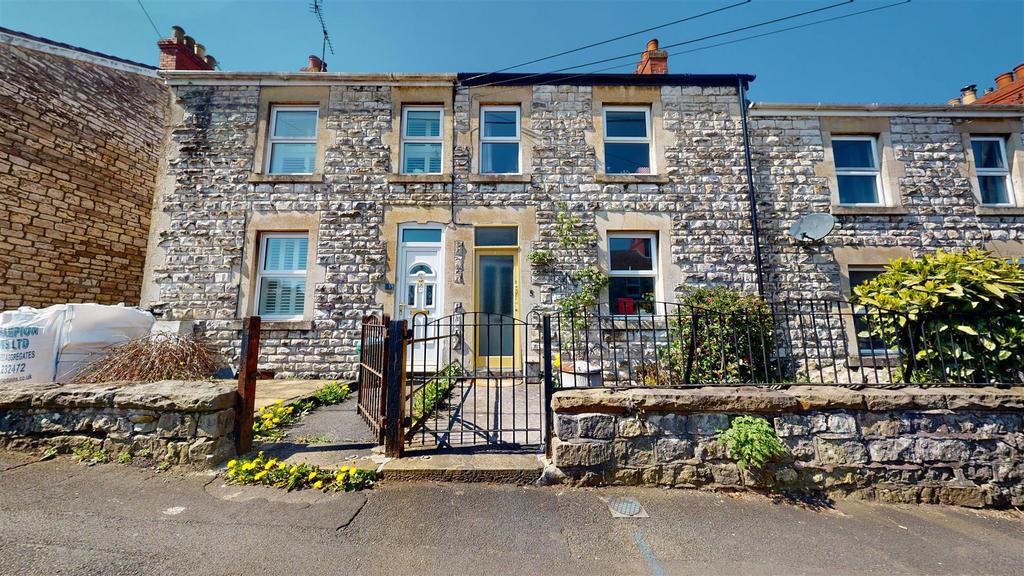 Clevedon Road, Midsomer Norton, Radstock 2 bed terraced house £260,000