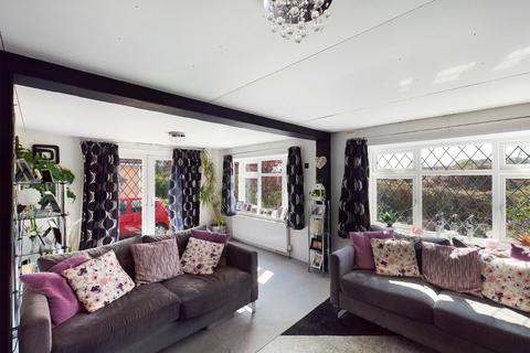 2 bedroom park home for sale - Wey Meadows, Weybridge, Surrey, KT13