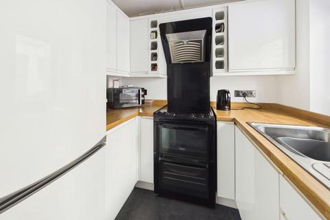 1 bedroom retirement property for sale, Stratheden Court, Market Street, Torquay