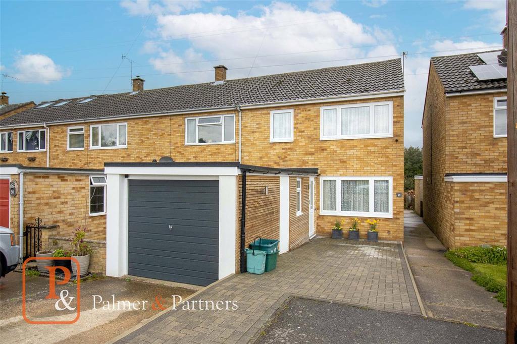 Luard Way, Birch, Colchester, Essex, CO2 3 bed semidetached house for