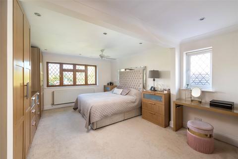 14 Burgh Mount, Banstead, SM7 1ER