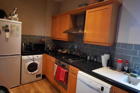 2 bedroom apartment to rent, Nevern Square, London SW5