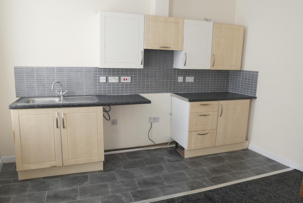 Marsh Lane, Bootle L20 1 bed flat £400 pcm (£92 pw)