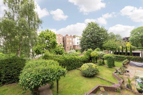 3 bedroom apartment for sale, Elgin Avenue, Maida Vale