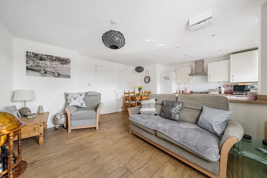 MoretoninMarsh, Gloucestershire, GL56 1 bed flat for sale £160,000