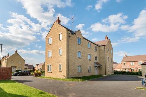 Flat 4, 1 Buttercup Close, Moreton-in-marsh, GL56 9PY