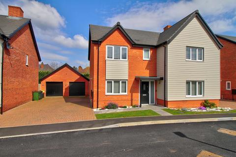 4 bedroom detached house for sale - Lewis Close, Ibstock, LE67