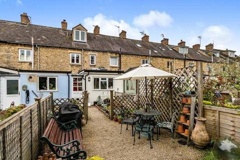 23 Gloucester Place, Witney, OX28 6LA
