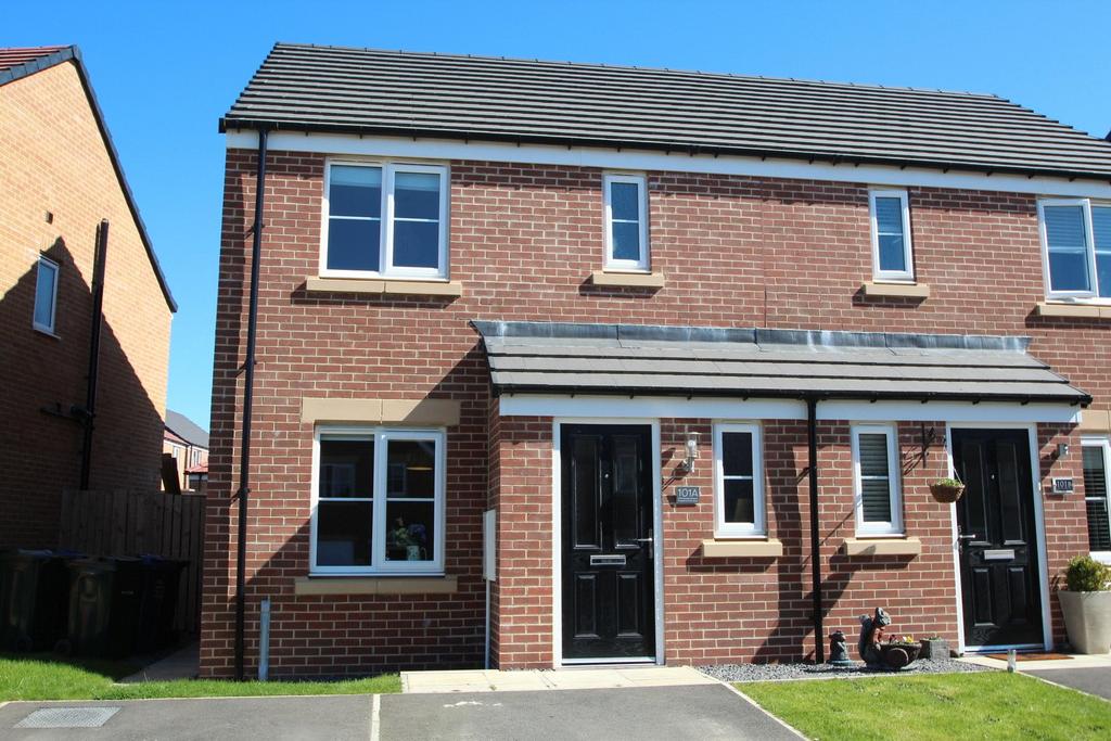 Augusta Park Way, Dinnington, NE13 3 bed semidetached house for sale