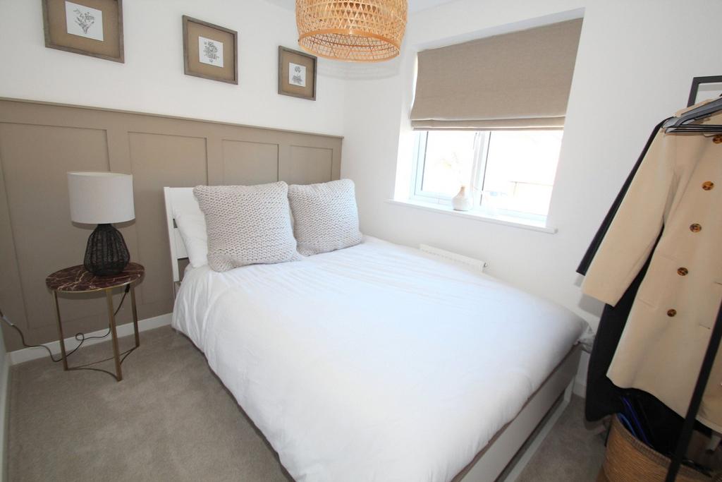 Rear Bedroom