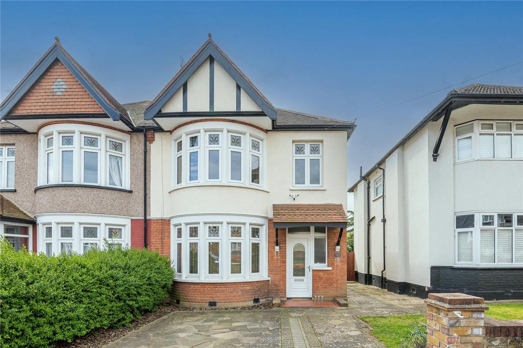 Ambleside Drive, Southchurch Village, Essex, SS1 3 bed semidetached