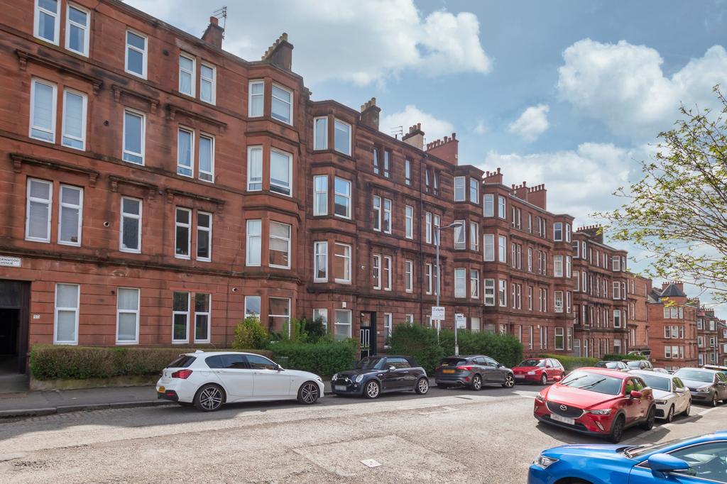 Thornwood Avenue, Flat 1/3, Thornwood, Glasgow, G11 7PG 1 bed flat £