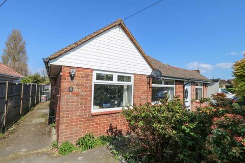 2 bedroom detached bungalow for sale, Dances Way, Hayling Island