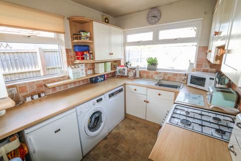 8 Dances Way, Hayling Island, PO11 0JP