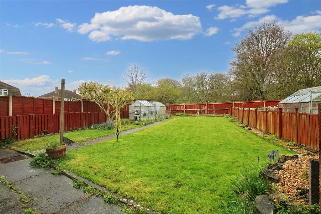 Blackthorn Road, Hartcliffe, Bristol, BS13 4 bed semidetached house