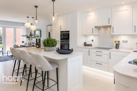 3 bedroom detached house for sale - The Avon, Hayfield Lakes, Clophill