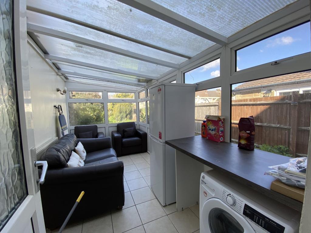 Rock Avenue, Gillingham, Kent, ME7 4 bed terraced house to rent £2,500 pcm (£577 pw)