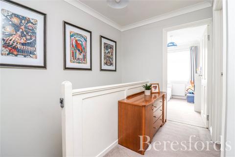 13 Atridge Chase, Billericay, CM12 0HR