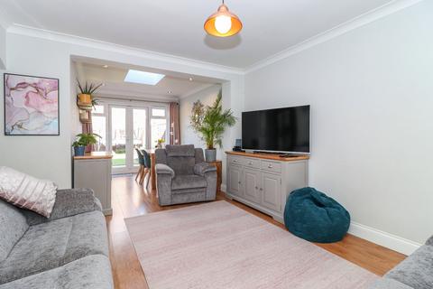 64 Furtherfield, Abbots Langley, WD5 0PN
