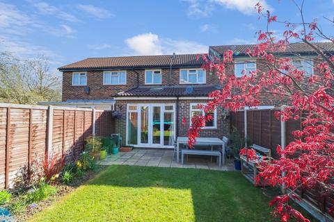 64 Furtherfield, Abbots Langley, WD5 0PN