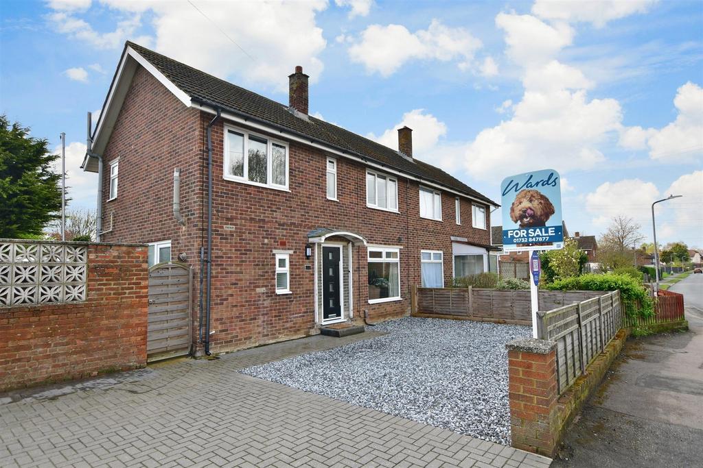 Woodlands Road, Ditton, Kent 3 bed semidetached house £365,000
