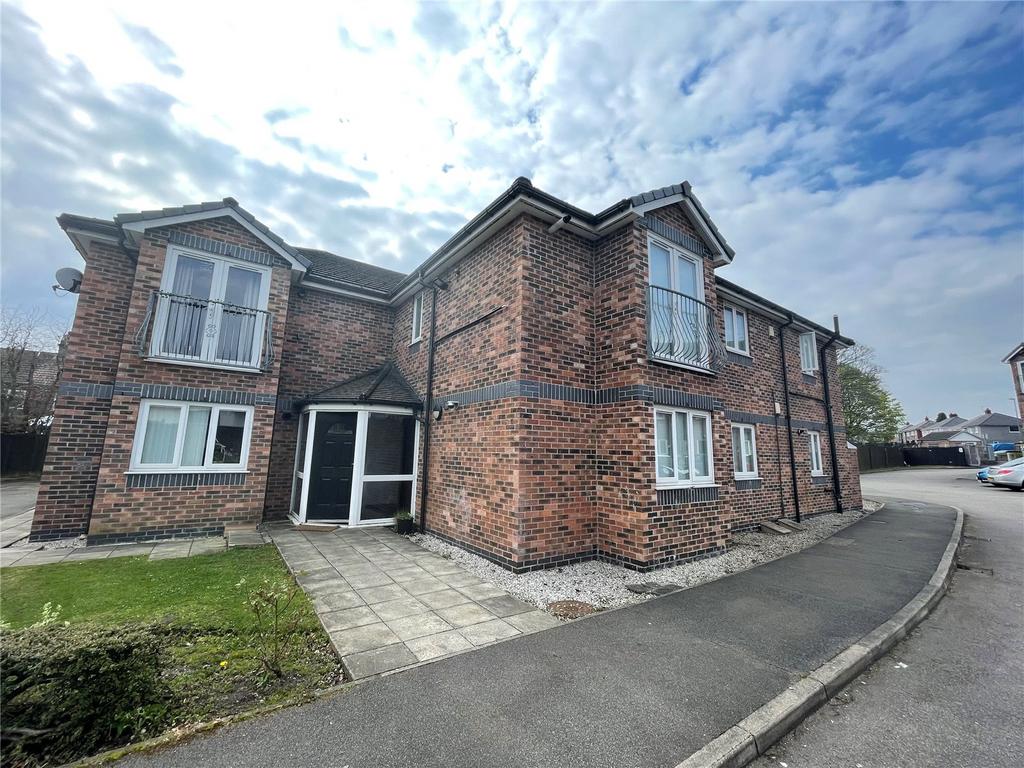 Shaw Lane, Prescot, Merseyside, L35 2 bed apartment £100,000