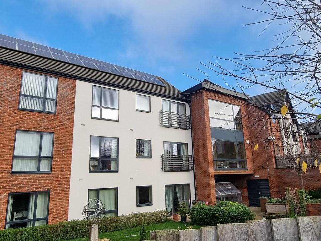 Tithe Lodge, Southam, CV47 2 bed apartment for sale £220,000