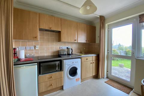 2 Fern Close, Eastbourne, BN23 8AQ