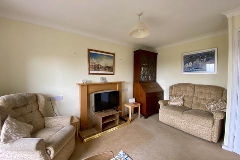 2 Fern Close, Eastbourne, BN23 8AQ