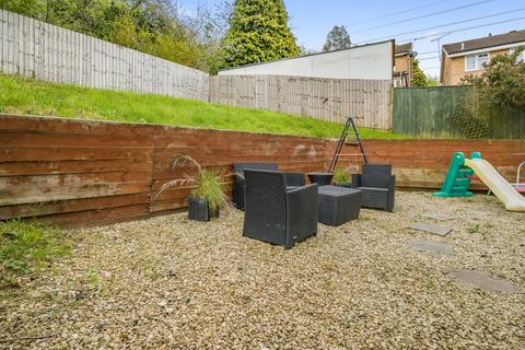 9 Avens Close, Swindon, SN2 2SN