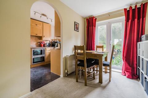 9 Avens Close, Swindon, SN2 2SN