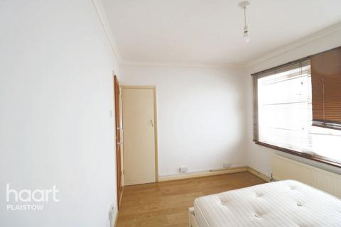 5 Garfield Road, London, E13 8EN