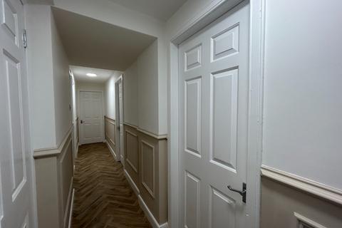 2 bedroom flat to rent, Mill Port, Hawick, TD9