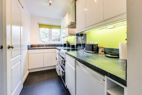 45 Caversham Avenue, Shoeburyness, Southend-on-sea, SS3 8TX