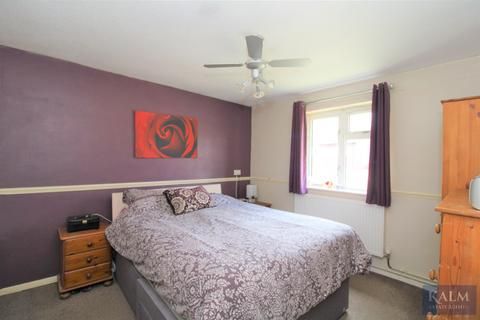 22 Falcon Close, Stevenage, SG2 9PG