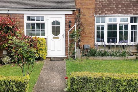 3 bedroom terraced house to rent, Dobree Close, Colwich ST17