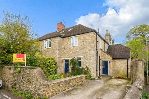 31 Gloucester Place, Witney, OX28 6LB