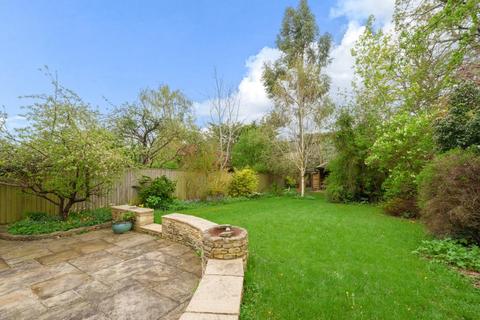 31 Gloucester Place, Witney, OX28 6LB