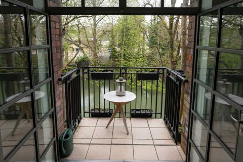 undefined, Beehive Yard, Walcot Street