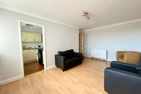 2 bedroom flat to rent, Lonsdale Court, Jesmond, Newcastle upon Tyne, NE2