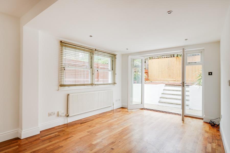 Sherriff Road, West Hampstead, London, NW6 3 bed apartment £2,817 pcm