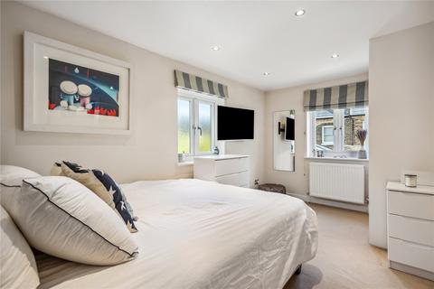 31 Ballantine Street, London, SW18 1AL