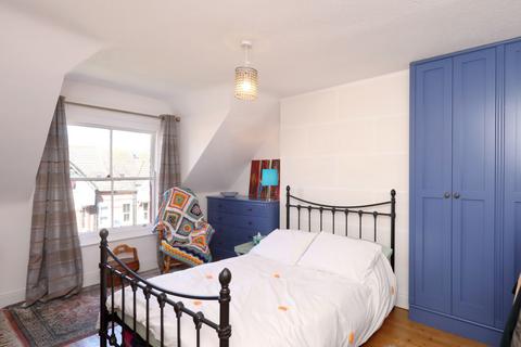 17 Connaught Road, Folkestone, CT20 1DA