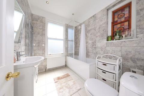 17 Connaught Road, Folkestone, CT20 1DA