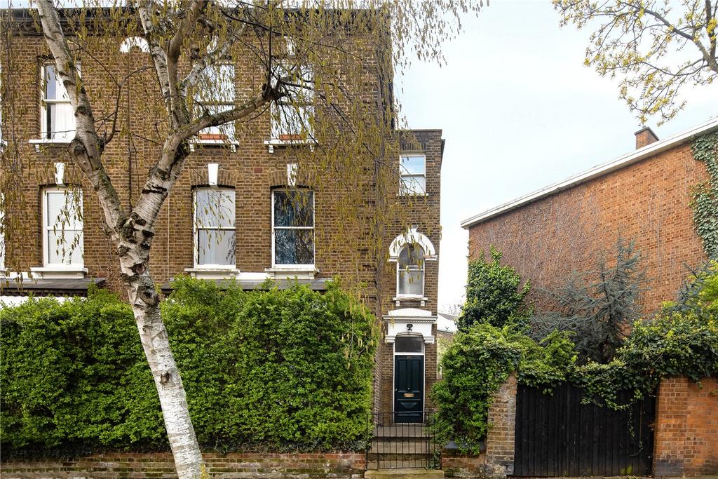 Burghley Road, Kentish Town, London, NW5 2 bed flat for sale £750,000