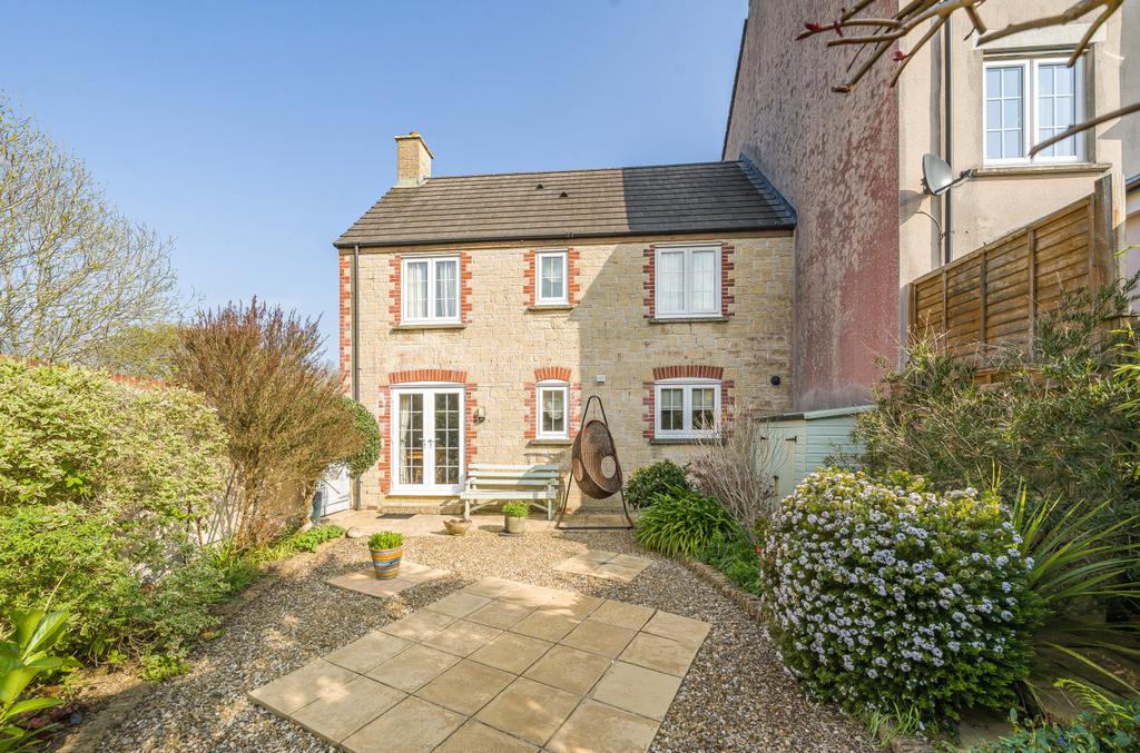 Treffry Road, Truro, Cornwall 3 bed end of terrace house for sale £310,000